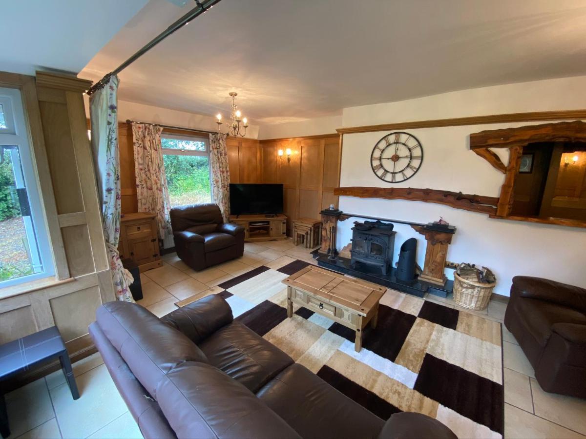 Tranquil Thornhill Cottage Retreat With Hot Tub Moniaive 외부 사진
