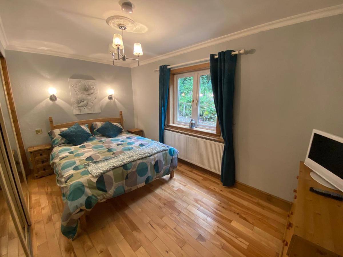 Tranquil Thornhill Cottage Retreat With Hot Tub Moniaive 외부 사진